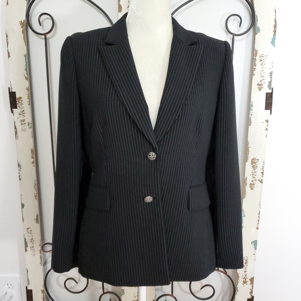 Tahari pinstripe suit jacket size 10 petite